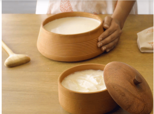 terracotta curd setter with wooden lid- large